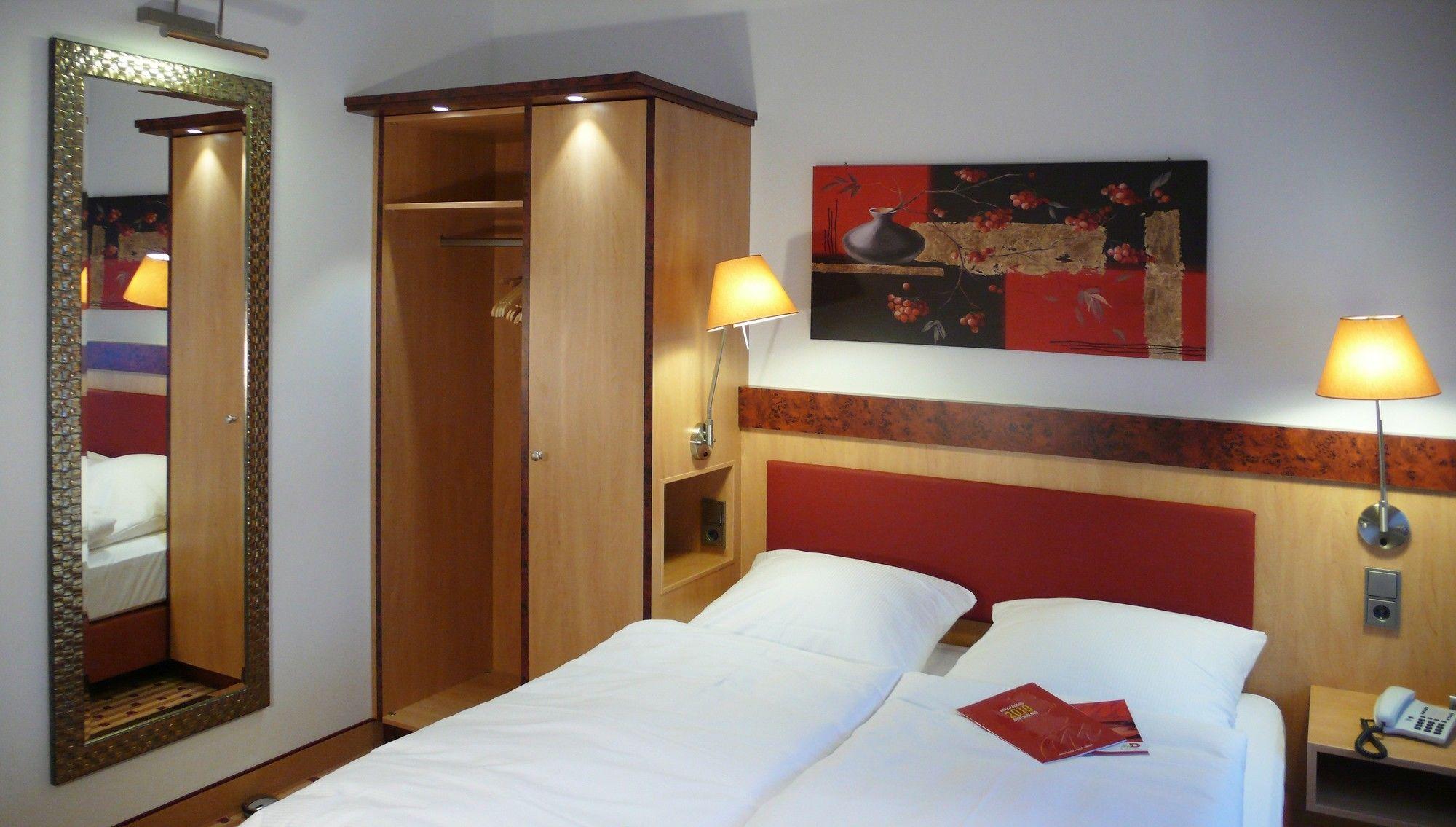 Hotel Schoeneberg Berlin Ngoại thất bức ảnh