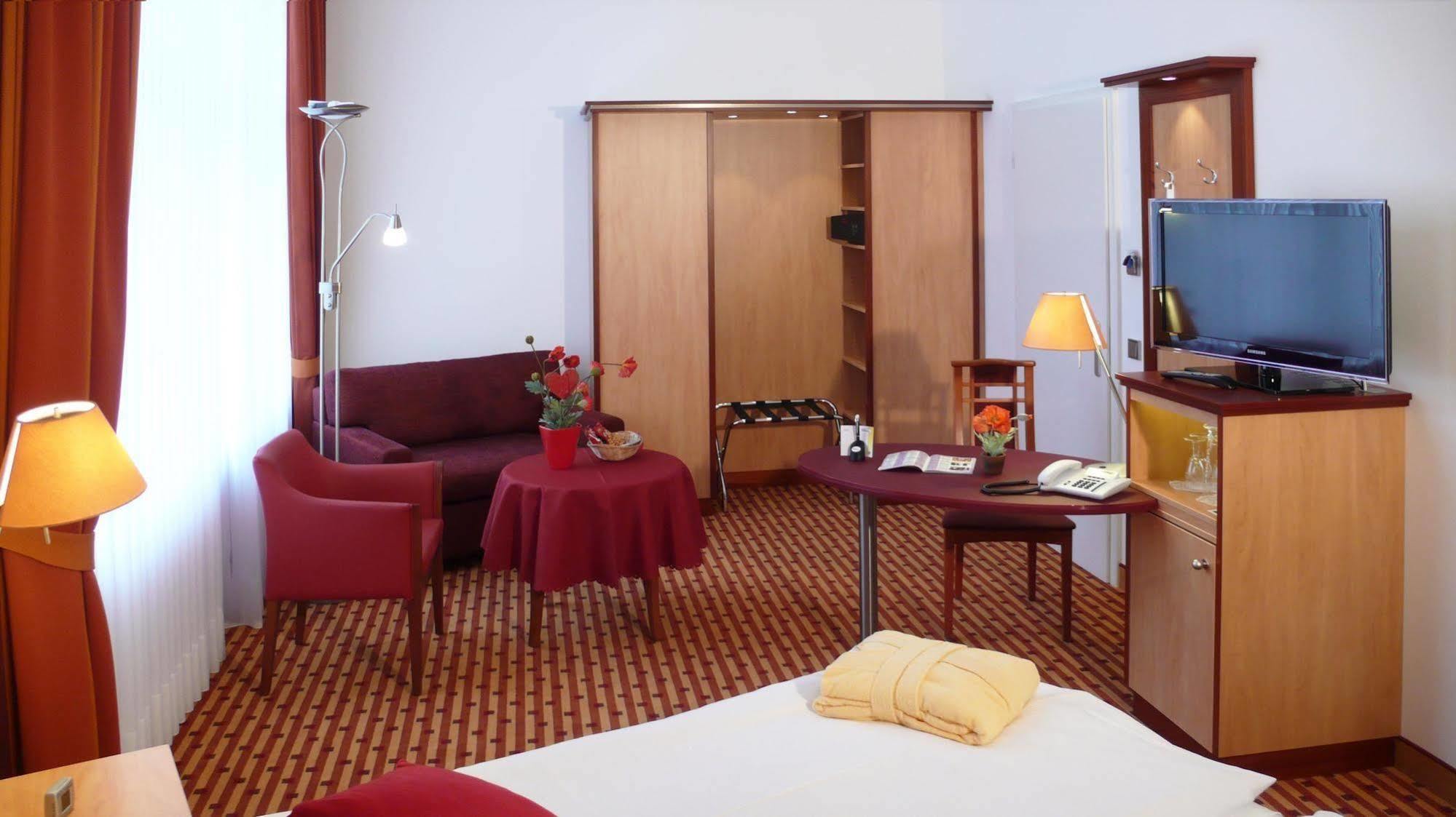 Hotel Schoeneberg Berlin Ngoại thất bức ảnh